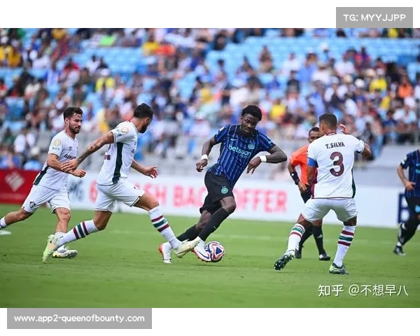 欧冠联赛阶段赛制首赛季评估：成功与挑战并存